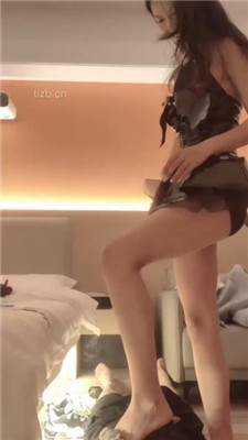 图片[8]_【于于鱼】跪舔多双脏鞋/踩踏_绳艺库视频下载