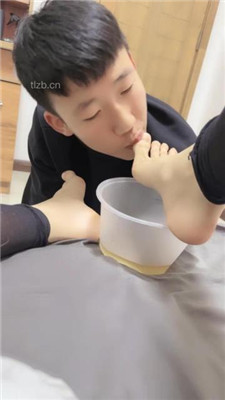 图片[10]_【哈市文文】黑丝脚诱惑-居家伺候_绳艺库视频下载