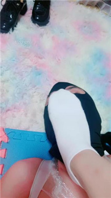 图片[5]_【艾琳】小白鞋棉袜/高跟全体重踩踏-塞嘴-骑马_绳艺库视频下载