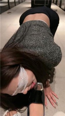 图片[2]_【橙宝】素人美女首次户外被虐到求饶_绳艺库视频下载