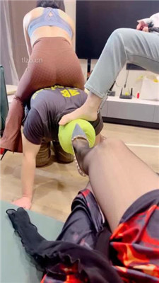 图片[2]_【梓夫人】群调绿帽奴-3S轮流虐_绳艺库视频下载