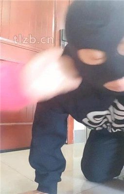 图片[9]_【吴迪】素人首调-语言羞辱-闻脚闻鞋舔脚_绳艺库视频下载