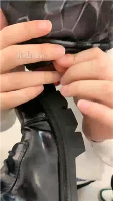 图片[5]_【甜甜】骑马转胯/长靴踩狗/品尝裸足/s_绳艺库视频下载