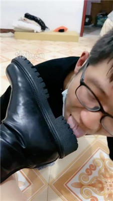 图片[20]_【小九】被抓奸现场-踩狗爪-衣架抽打/跪地求饶_绳艺库视频下载