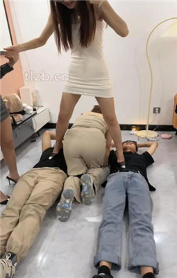 【尤物大大】双S-3M-情侣奴-奴下奴-踩踏/骑马/转胯/耳光抽_绳艺库视频下载