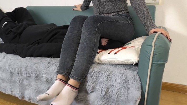 图片[9]_【女神学院·稚主kk】棉袜牛仔裤调教_绳艺库视频下载