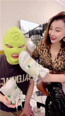 图片[7]_【梓夫人】长靴黑丝圈养绿帽狗囚禁虐_绳艺库视频下载