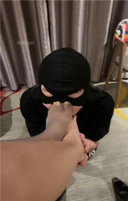 图片[8]_【冷爷】高跟黑丝踩/闻舔脏鞋原味袜子美腿_绳艺库视频下载