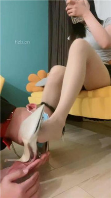 图片[4]_【不知名美女】银色高跟-碾压虐乳/坐垫吸臭/浓痰【完整版】_绳艺库视频下载