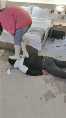 图片[14]_【萝卜S】双S-长靴高跟虐-踩踏-踢踹暴打【双视角完整版】_绳艺库视频下载