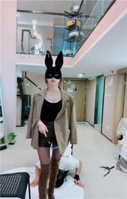 图片[6]_【陈莹斯】嘴叼高跟/人体衣架/骑马爬行/碾压踩狗爪_绳艺库视频下载