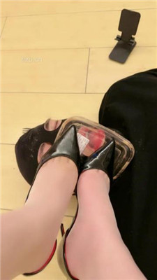 图片[12]_【花兮玥】强迫贱奴舔脏鞋底肉丝jio_绳艺库视频下载