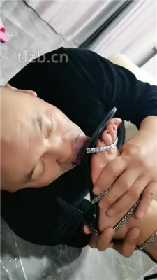 图片[15]_【冷御女王】恶毒妻主裸足恋足舔_绳艺库视频下载