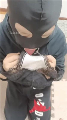 图片[18]_【平凡】训练狗舌-舔高跟黑丝内裤_绳艺库视频下载