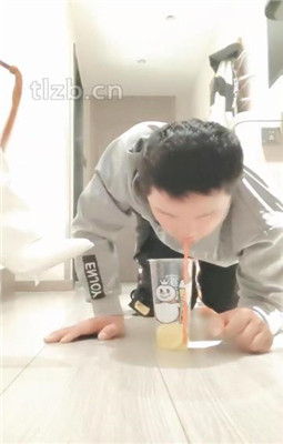 图片[18]_【欧拉】嘴硬的狗-皮鞭/喂食/踩踏/圣水/耳光_绳艺库视频下载