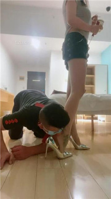 图片[12]_【不知名美女】银色高跟-碾压虐乳/坐垫吸臭/浓痰【完整版】_绳艺库视频下载