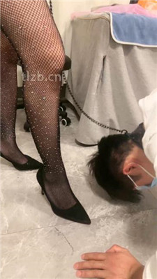 图片[18]_【木子大大】美容院技师黑网袜高跟虐奴_绳艺库视频下载