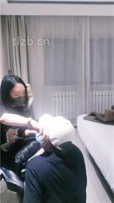 图片[5]_【羽神】长靴S-掐乳掐肉/转胯/揪耳朵/闻臭脚_绳艺库视频下载