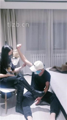 图片[7]_【羽神】长靴S-掐乳掐肉/转胯/揪耳朵/闻臭脚_绳艺库视频下载