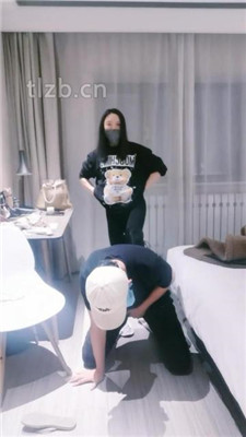 图片[8]_【羽神】长靴S-掐乳掐肉/转胯/揪耳朵/闻臭脚_绳艺库视频下载