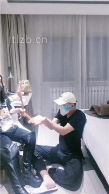 图片[6]_【羽神】长靴S-掐乳掐肉/转胯/揪耳朵/闻臭脚_绳艺库视频下载