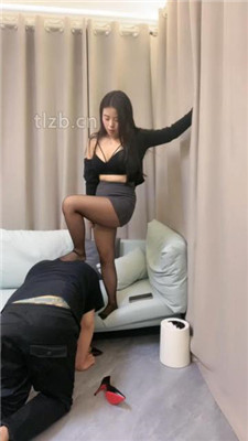 图片[17]_【伊诺】骑马狗链遛狗/迷恋黑丝高跟/脚喂牛奶_绳艺库视频下载