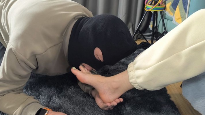 图片[9]_【女神学院·梓】无意识恋足_绳艺库视频下载