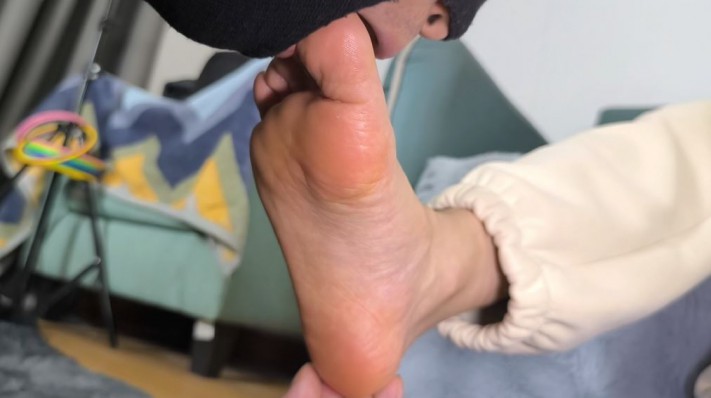 图片[6]_【女神学院·梓】无意识恋足_绳艺库视频下载