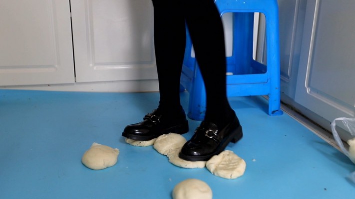 图片[2]_【芊芊】生产馒头狗粮_绳艺库视频下载