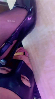 图片[12]_【盖洛】OL上课-12cm细高跟全体重踩踏/鞭打踢踹圣水_绳艺库视频下载