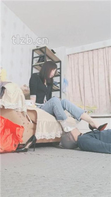 图片[13]_【果儿】喂口水/强制闻白棉袜/舔脏鞋底/臭脚捂脸_绳艺库视频下载