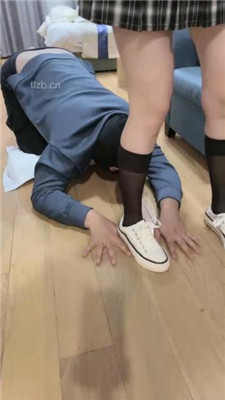 图片[3]_【桃子sama】物化坐垫/全体重踩踏/提档_绳艺库视频下载