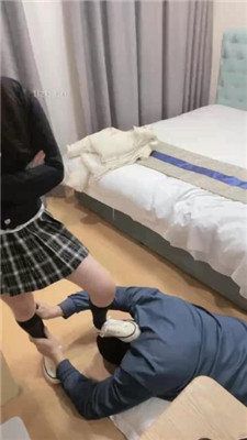 图片[7]_【桃子sama】物化坐垫/全体重踩踏/提档_绳艺库视频下载