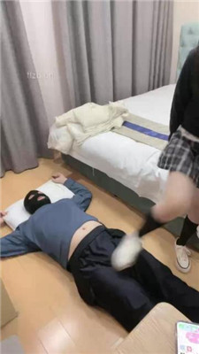 图片[8]_【桃子sama】物化坐垫/全体重踩踏/提档_绳艺库视频下载