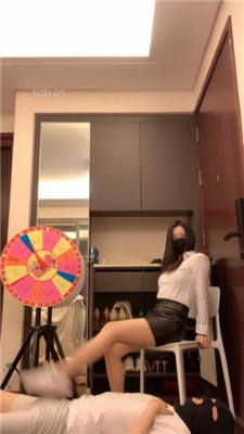 图片[16]_【宝爷】多双鞋全体重踩踏/骑脖/舔内裤_绳艺库视频下载