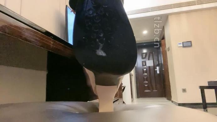 图片[15]_【zaizz】长靴黑丝蹂躏脚下奴_绳艺库视频下载