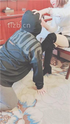 图片[2]_【美容院S】双S-叼丝袜/跪舔脏高跟/骑马/长靴踩踏_绳艺库视频下载