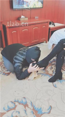 图片[6]_【美容院S】双S-叼丝袜/跪舔脏高跟/骑马/长靴踩踏_绳艺库视频下载