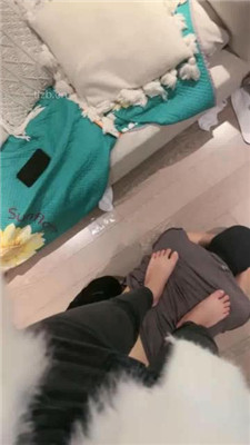 图片[7]_【七七】闺蜜双调-坐垫舔脚/裸足深喉/浓痰踩踏【双视角版】_绳艺库视频下载