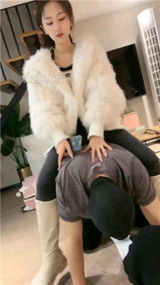 图片[11]_【七七】闺蜜双调-坐垫舔脚/裸足深喉/浓痰踩踏【双视角版】_绳艺库视频下载