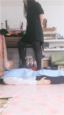 图片[2]_【蓝蜻蜓】黑丝高跟踩踏地毯狗_绳艺库视频下载