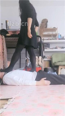 【蓝蜻蜓】黑丝高跟踩踏地毯狗_绳艺库视频下载