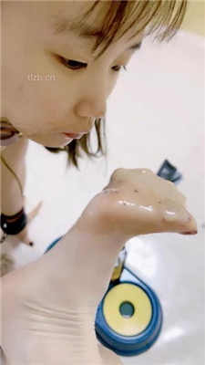 图片[9]-茹雪】母畜-圈养犬化-玫瑰口球塞嘴/吃丝袜/舔圣水-绳艺资源网