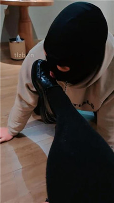 图片[4]-舒苒】跪舔皮鞋及膝袜-黑丝诱惑-绳艺资源网