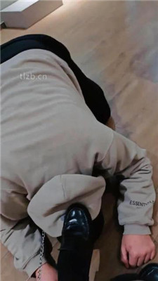 图片[5]-舒苒】跪舔皮鞋及膝袜-黑丝诱惑-绳艺资源网