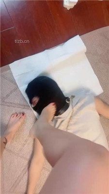 图片[10]-盖洛】长靴美腿踩虐/鞭打/狗盆喂食-绳艺资源网