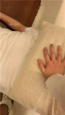 图片[18]-宝爷】JK学姐-白鞋白袜踩踏/重度提档/坐脸窒息-绳艺资源网