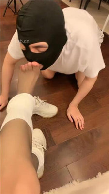 图片[19]-宝爷】JK学姐-白鞋白袜踩踏/重度提档/坐脸窒息-绳艺资源网