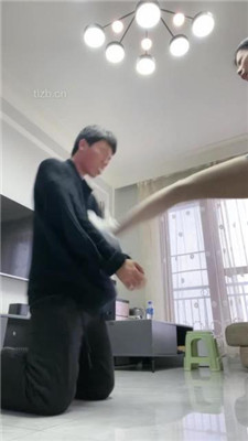 图片[18]-樱木花椒】调00后小笨狗-手脚耳光/踢裆恋足-绳艺资源网