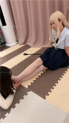 图片[6]-橙宝】双母畜-奴下奴-轮流舔脚/sp扭艺术/转胯/提档-绳艺资源网